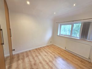 Bedroom- click for photo gallery